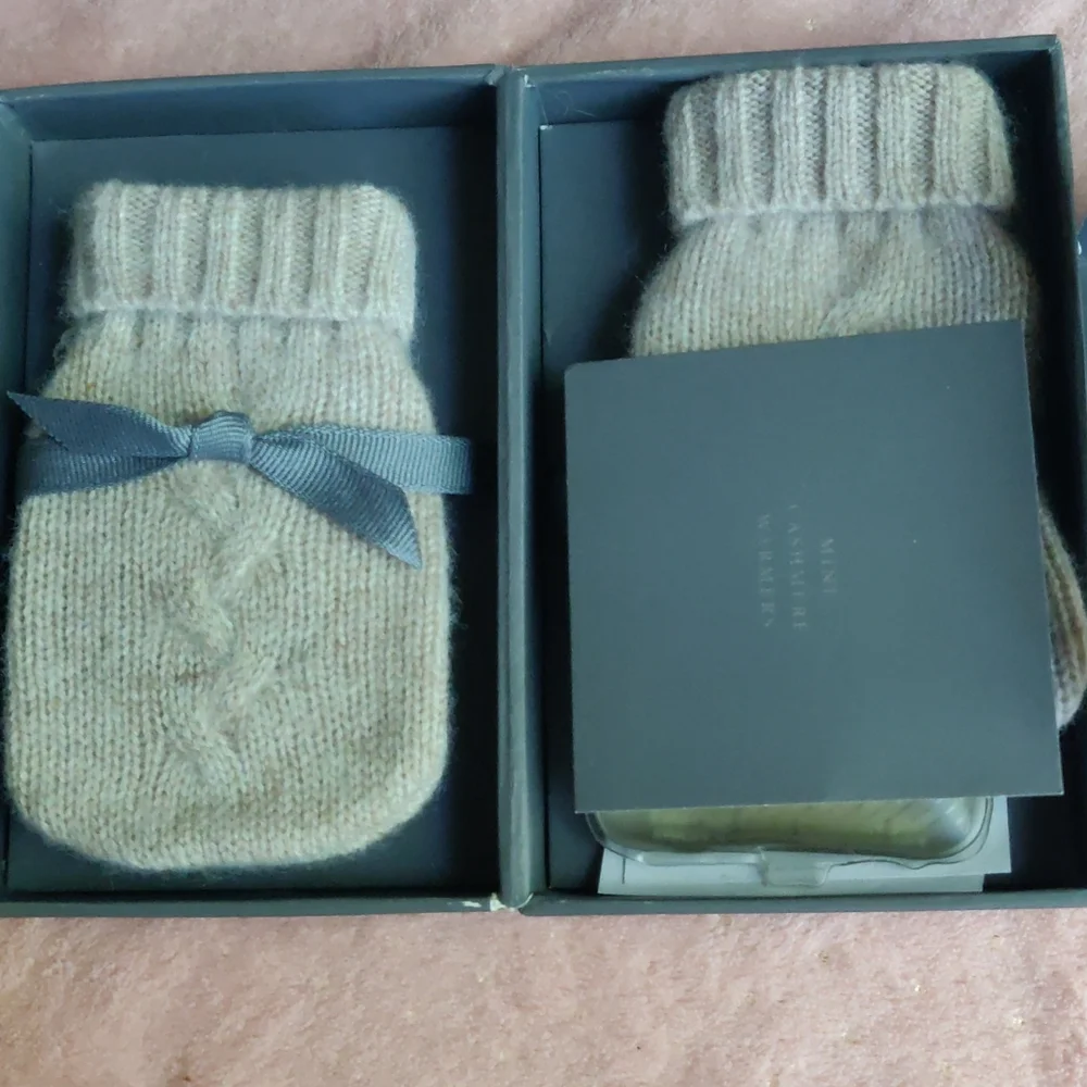New inbox mini cashmere warmers
